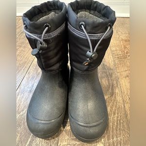 Little Boys Bogs Boots Size 1